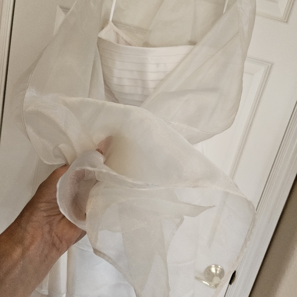 White strapless Dress - Picture 5 of 13